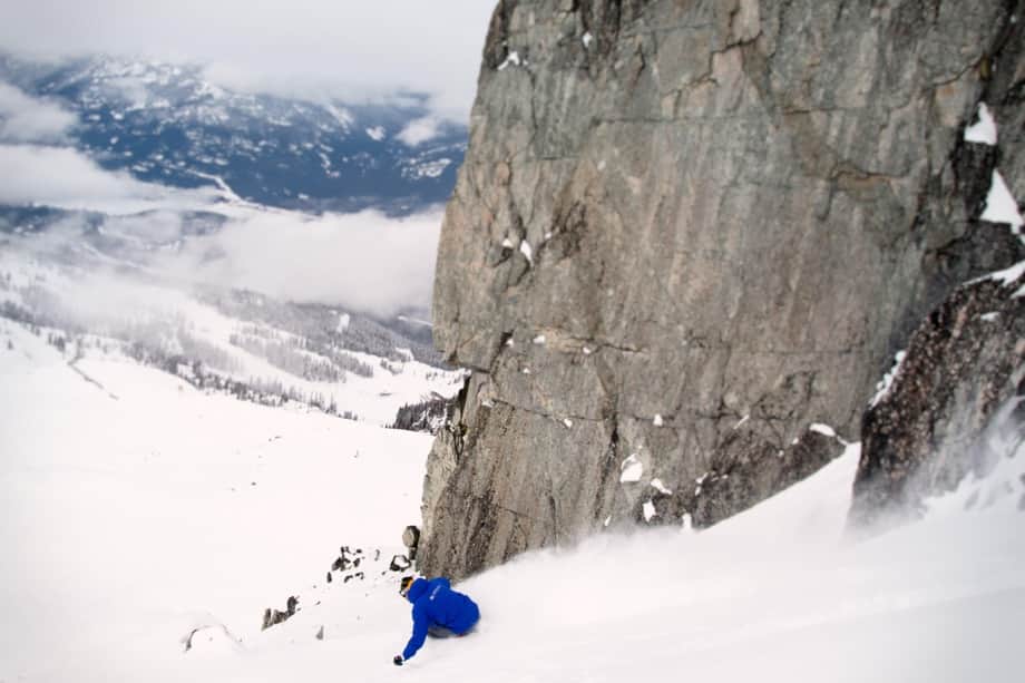 Guy-teaching-high-altitude-powder-skiing-on-ski-instructor-course