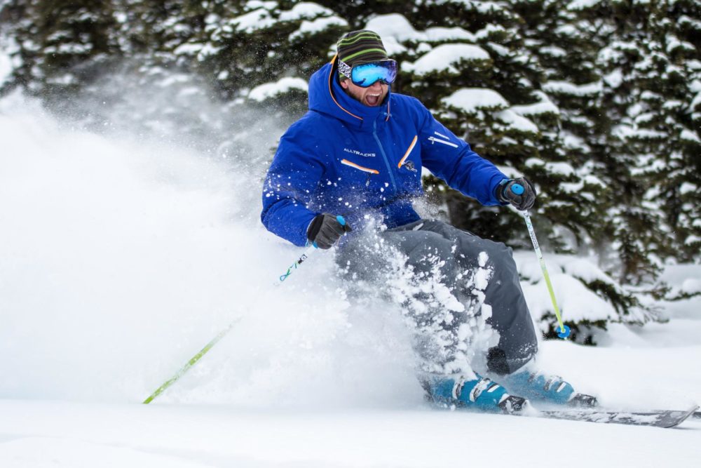 Ski instructor courses at AllTracks