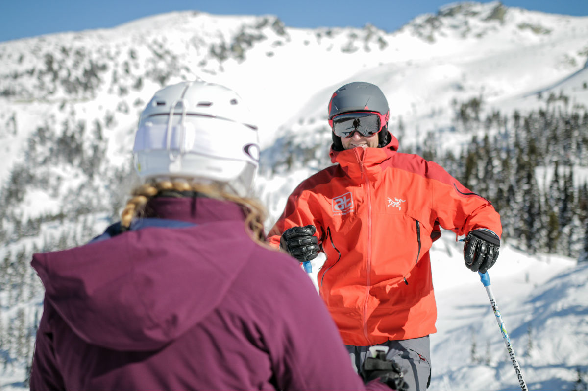ski-instructor-in-Whistler-teaching-intermediate-ski-holiday-course