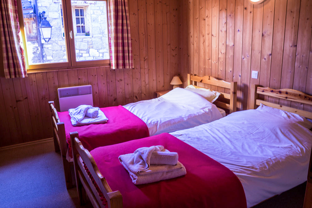 Courchevel chalet twin room