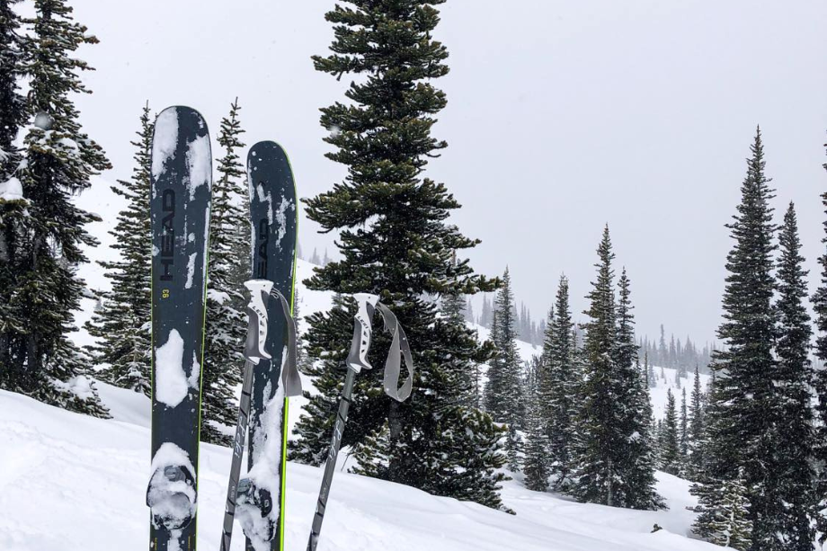 Ski mana untuk instruktur ski atau kursus off piste Anda?